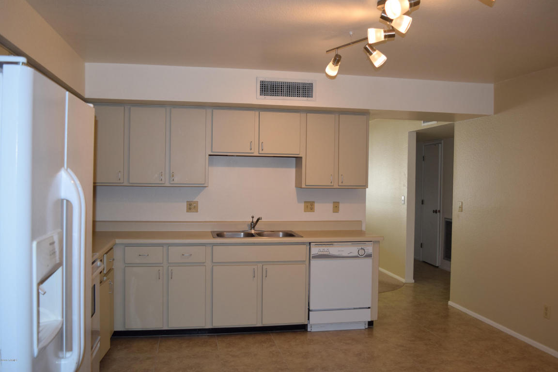8956 E PALMS PARK, Tucson, AZ 85715
