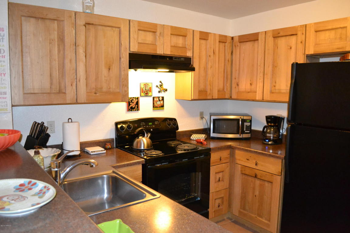 7610 E Callisto, Tucson, AZ 85715