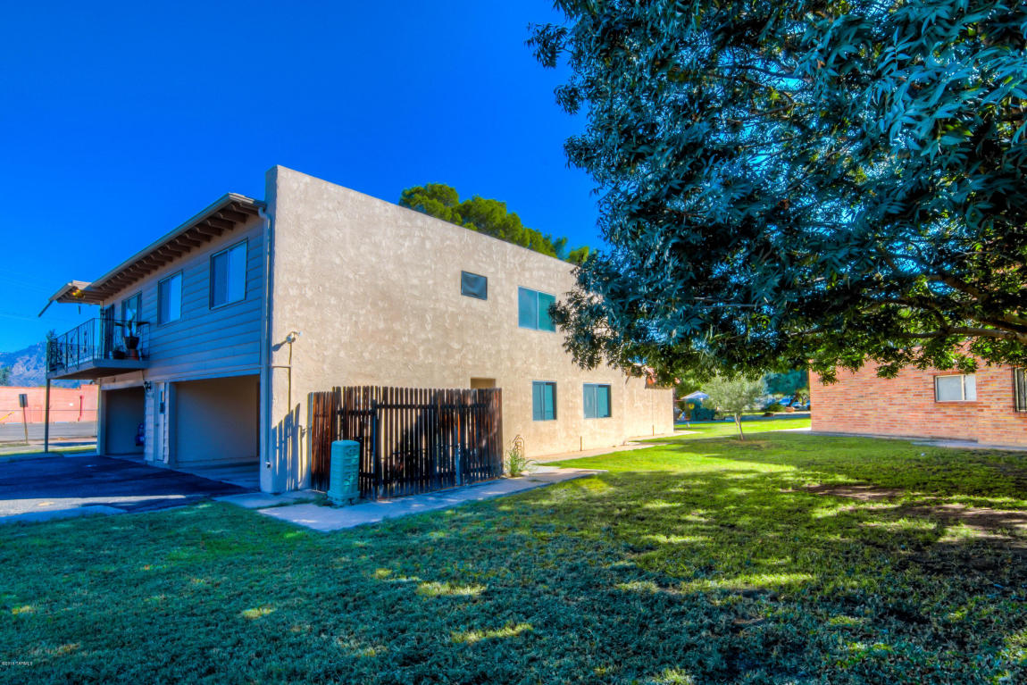 6617 E Calle Alegria, Tucson, AZ 85715