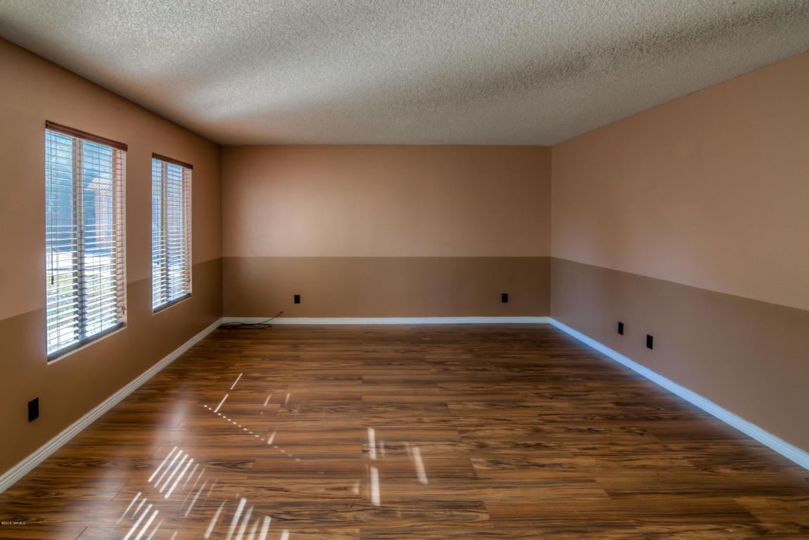 6617 E Calle Alegria, Tucson, AZ 85715