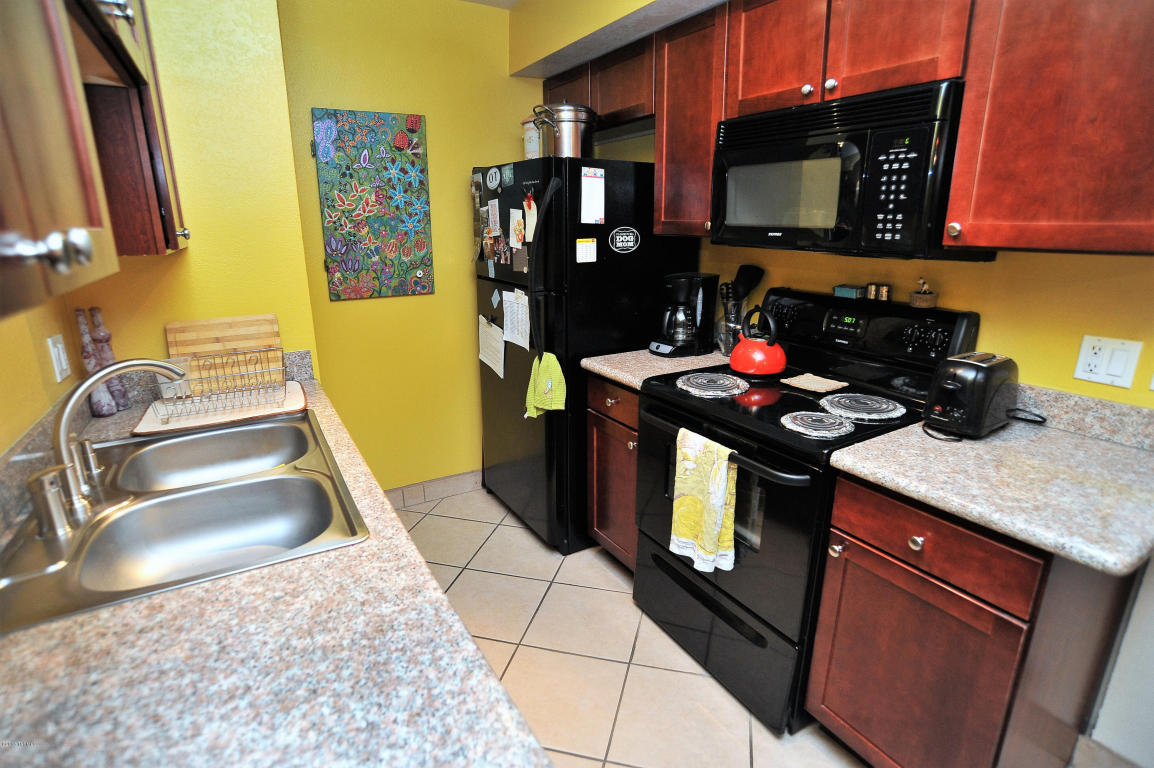 3357 N Country Club, Tucson, AZ 85716