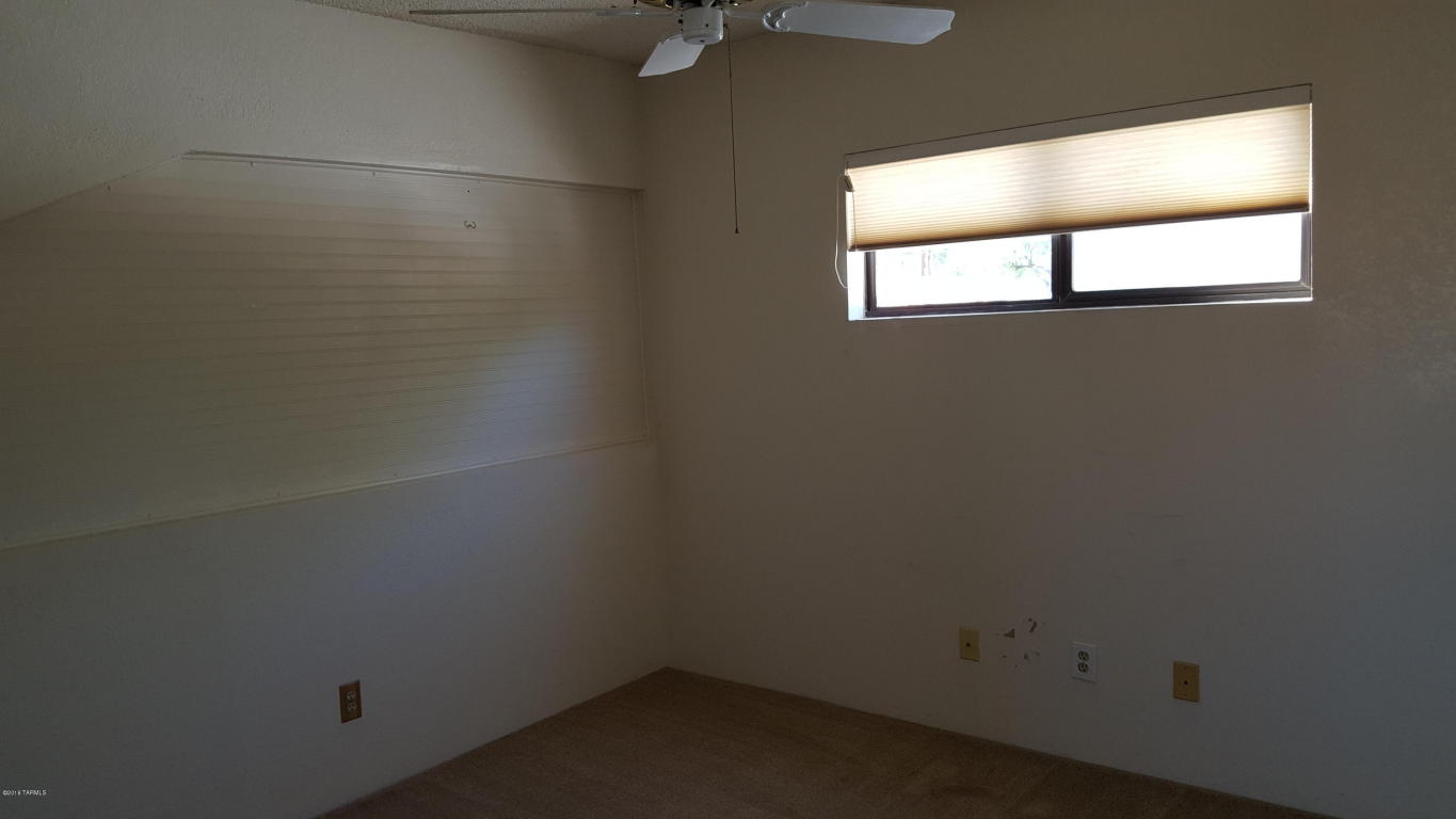 2961 E Greenlee, Tucson, AZ 85716