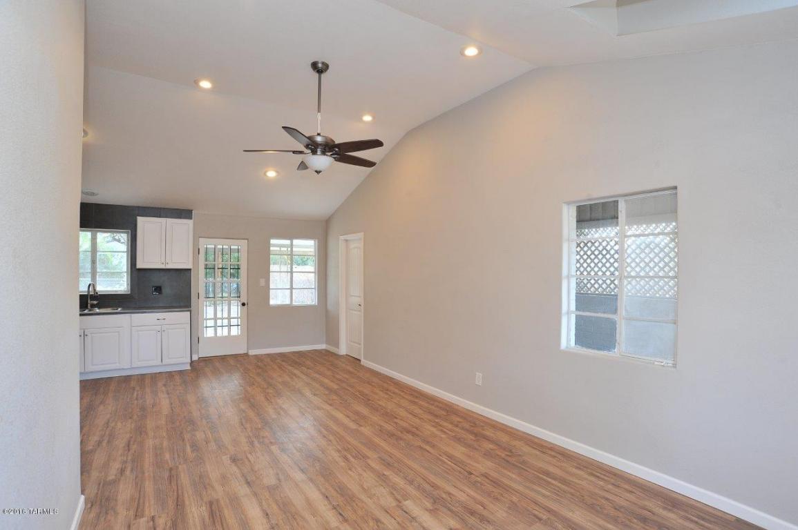 2502 E Sylvia, Tucson, AZ 85716
