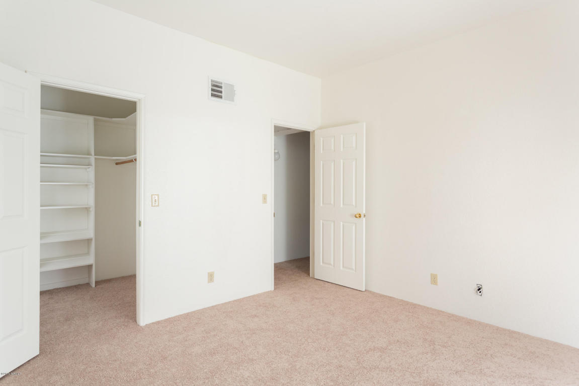 5750 N Camino Esplendora, Tucson, AZ 85718