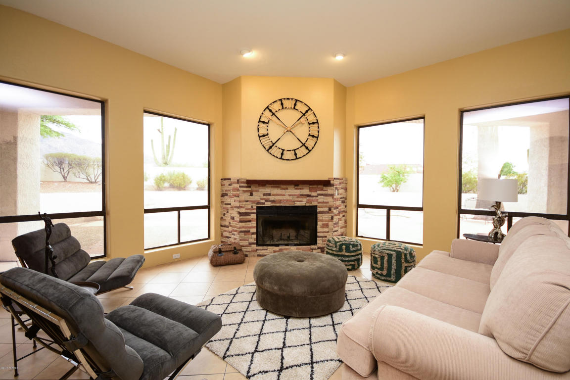6380 N Camino Arturo, Tucson, AZ 85718