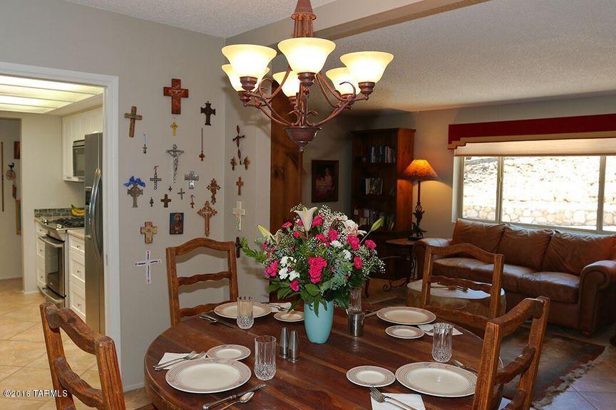 6171 N Camino Arco, Tucson, AZ 85718