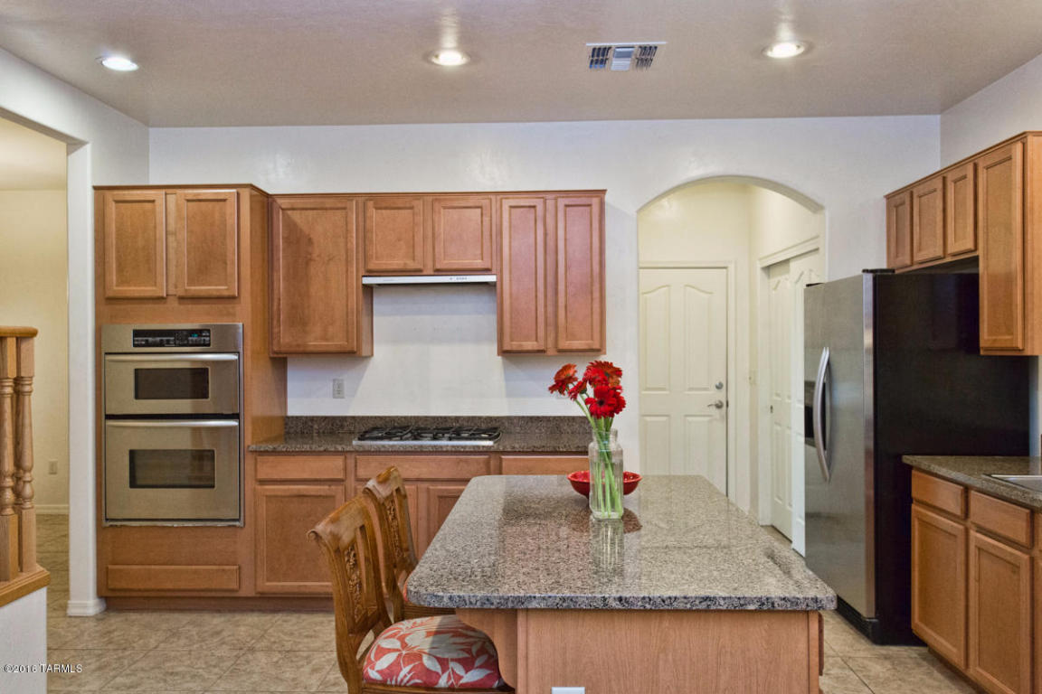 5034 N Louis River E, Tucson, AZ 85718