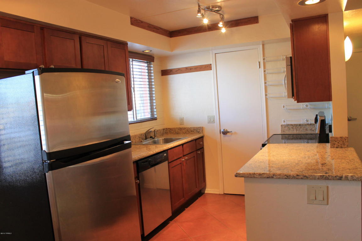 55 N Cherry, Tucson, AZ 85719