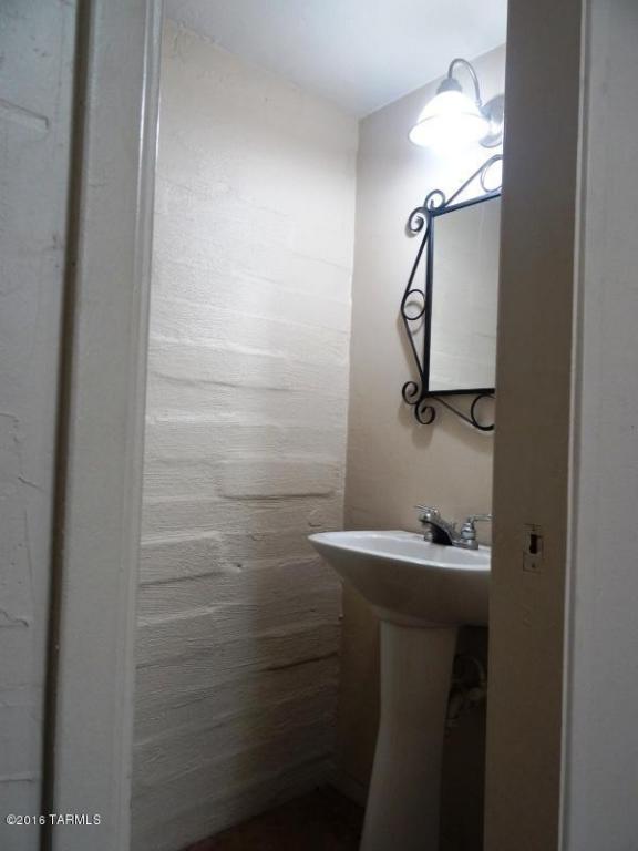 1345 E Fort Lowell, Tucson, AZ 85719