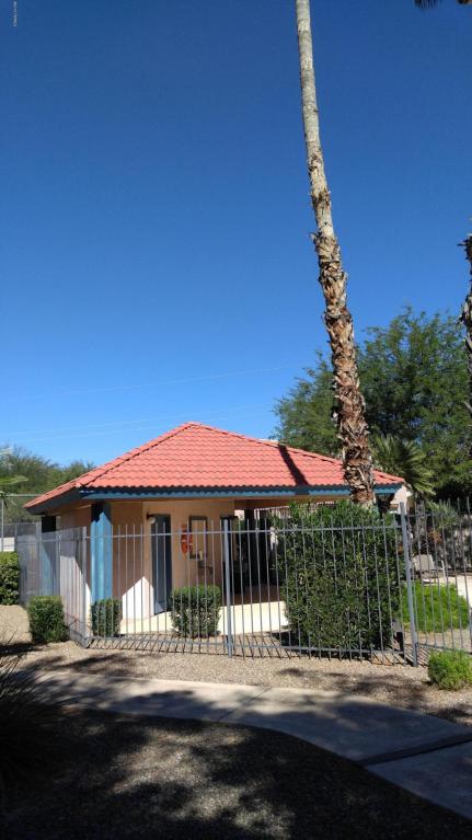 4275 N River Grove, Tucson, AZ 85719