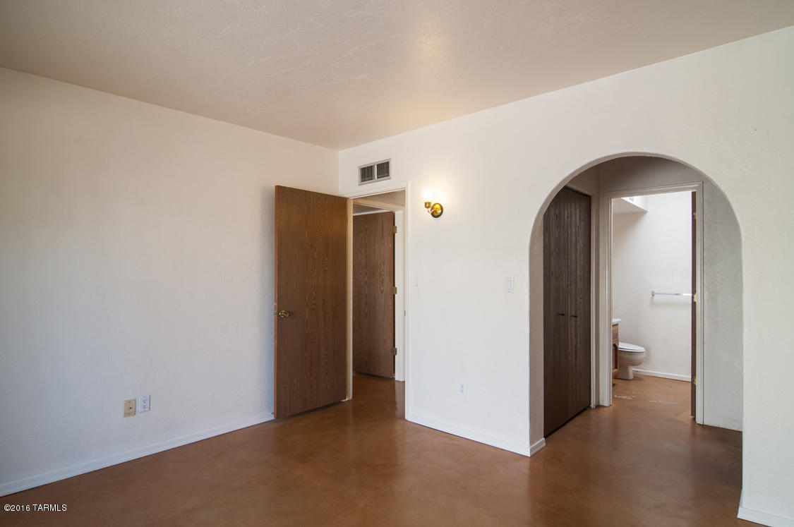 4109 N Via Villas, Tucson, AZ 85719