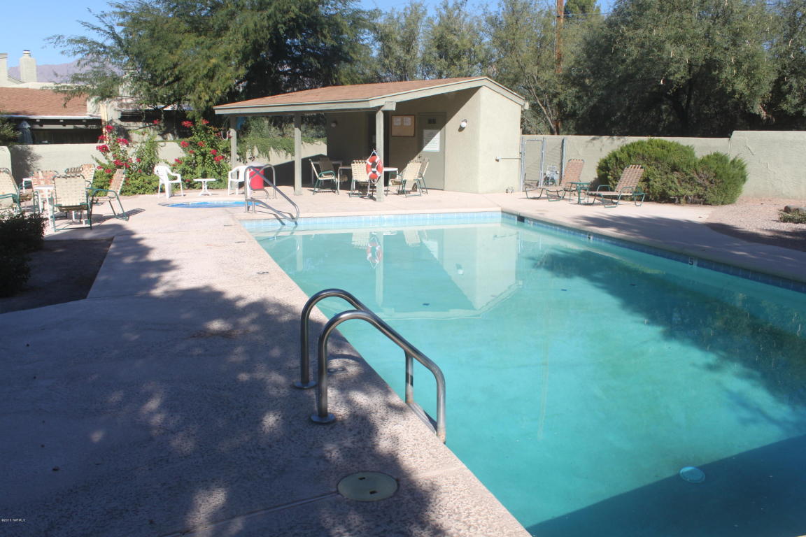 3449 N Richland, Tucson, AZ 85719