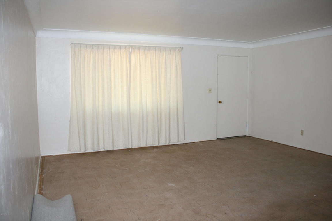 1150 E Fort Lowell, Tucson, AZ 85719