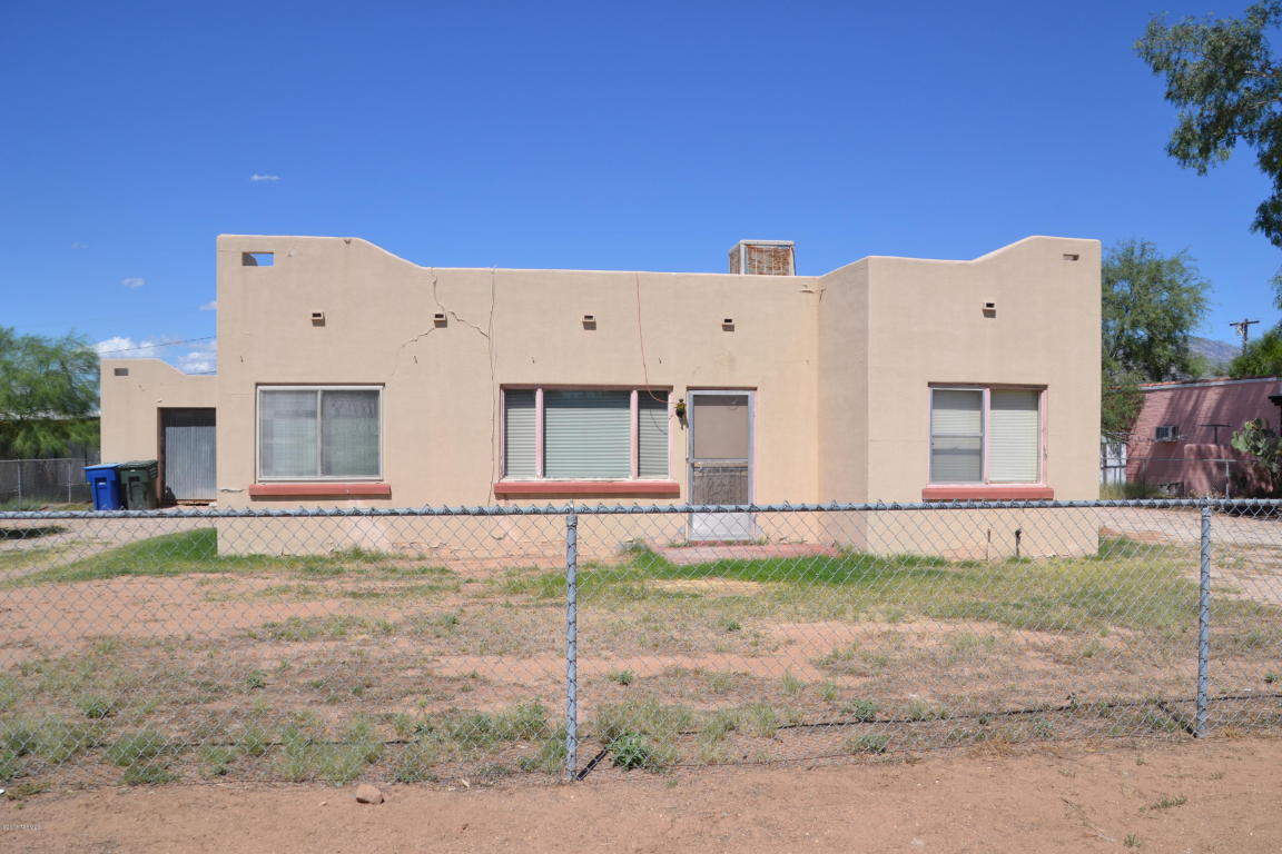1027 E Blacklidge, Tucson, AZ 85719