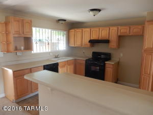 7633 E. Golf Links Road, Tucson, AZ 85730