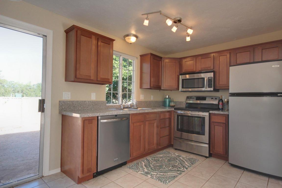 7223 E Bellingham, Tucson, AZ 85730