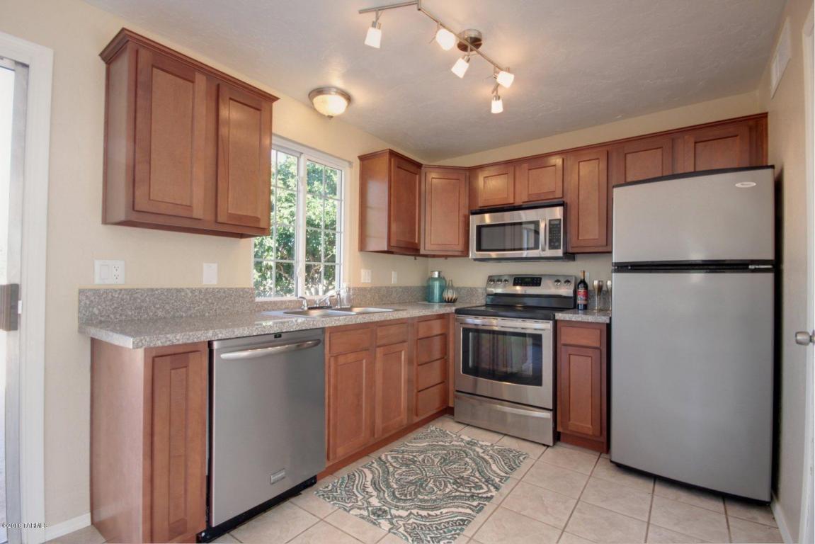 7223 E Bellingham, Tucson, AZ 85730