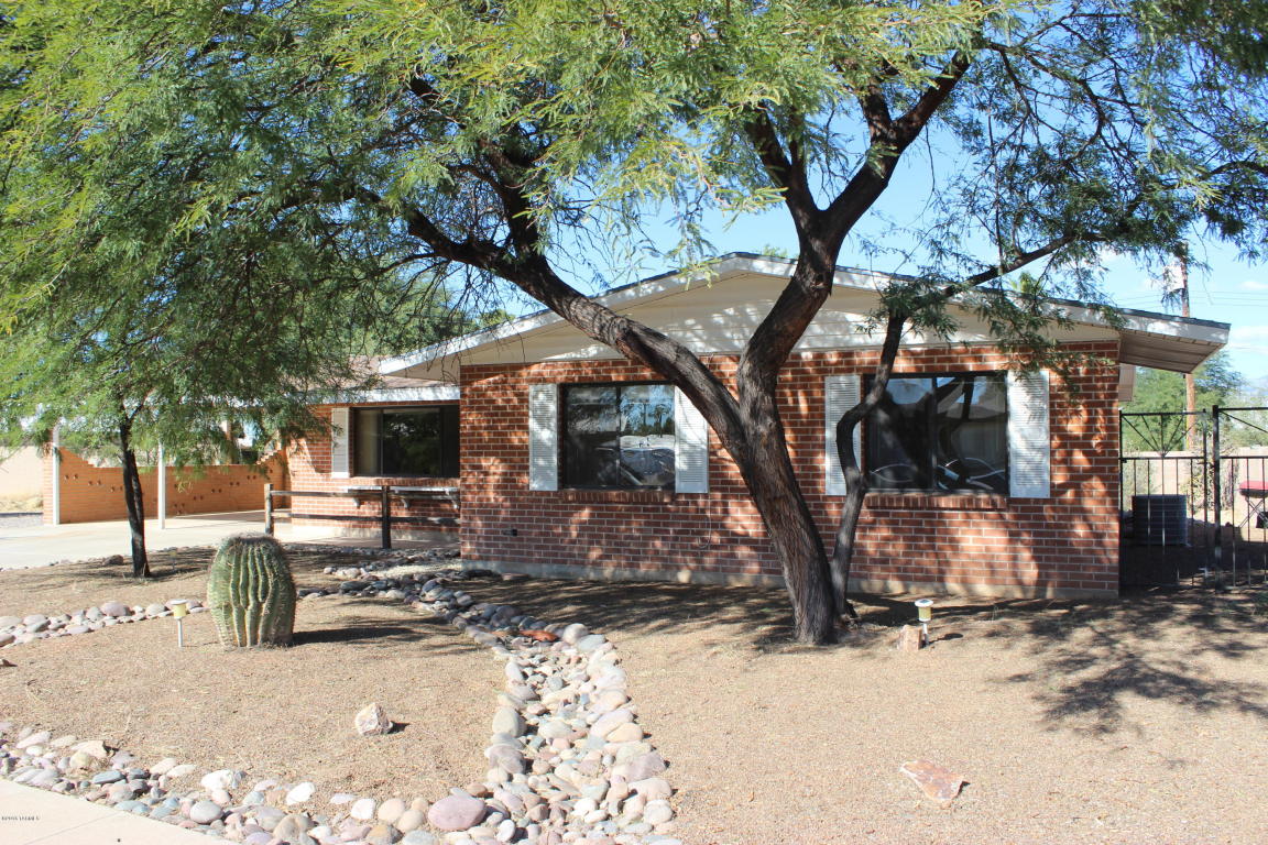 6855 E Lurlene, Tucson, AZ 85730