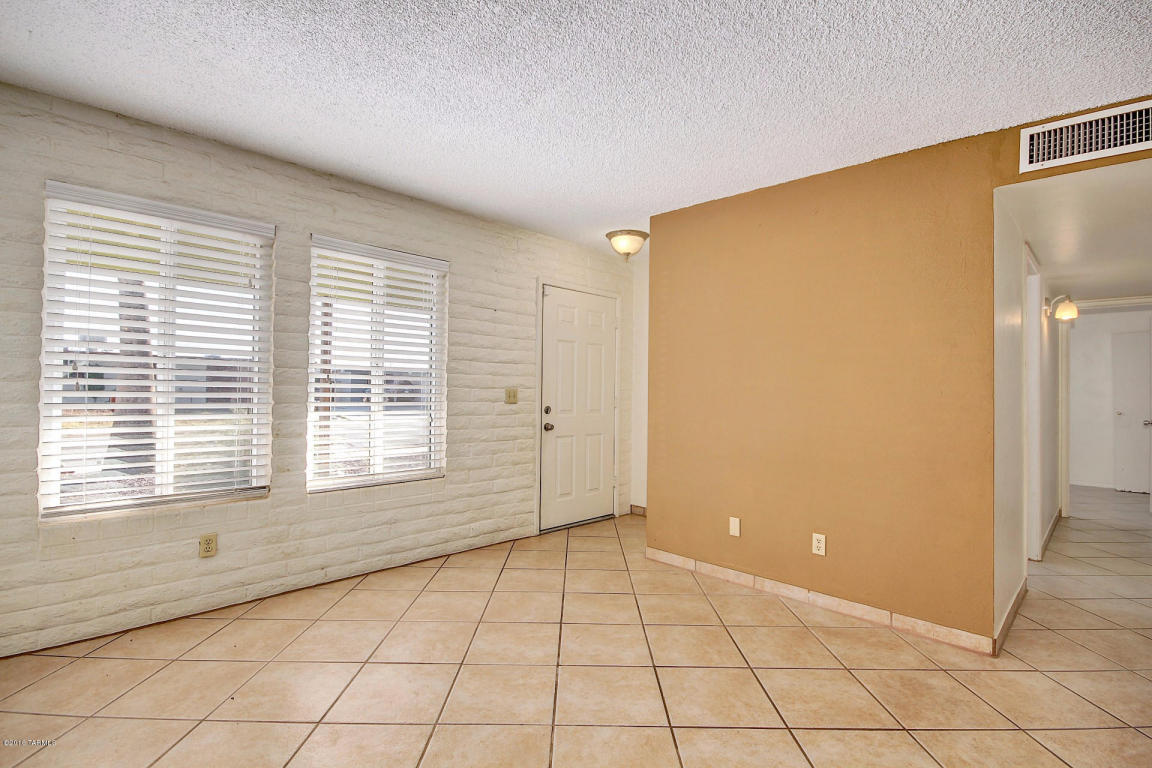 7941 E Nicaragua, Tucson, AZ 85730