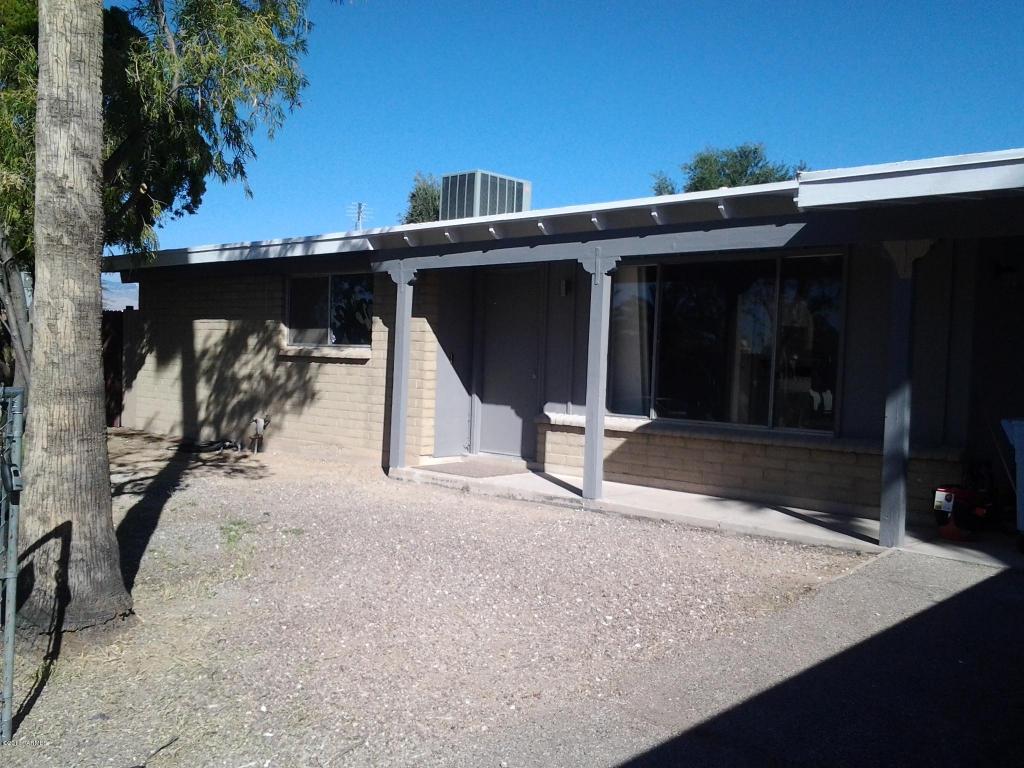 3245 S Manitoba, Tucson, AZ 85730