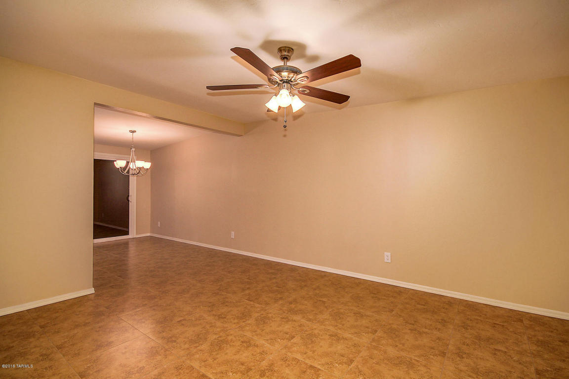 7645 E Irvington, Tucson, AZ 85730
