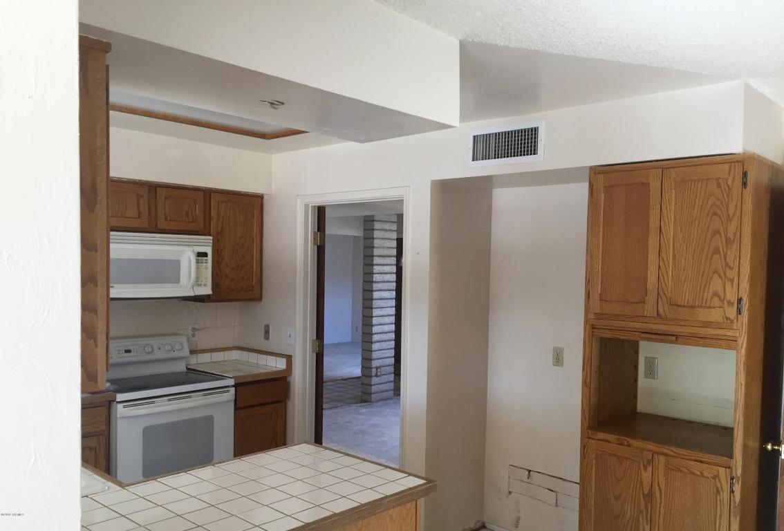 9812 E Creek, Tucson, AZ 85730