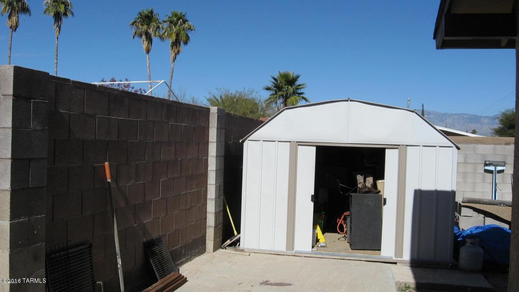 3475 S Magda Av, Tucson, AZ 85730