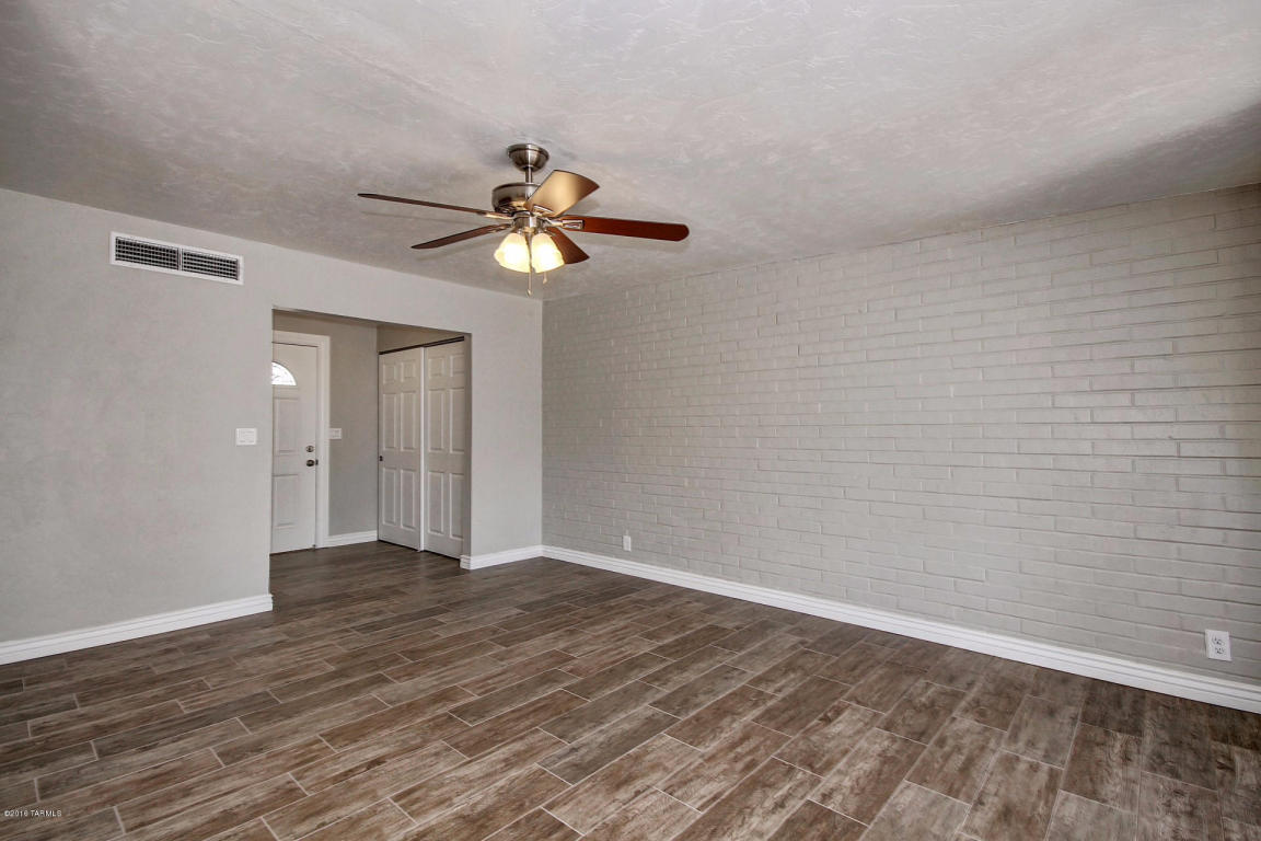6656 E 39th, Tucson, AZ 85730
