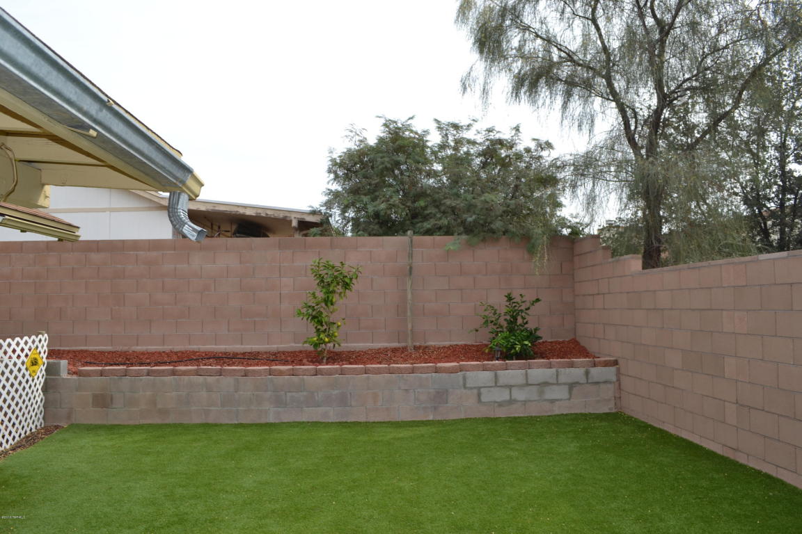 10060 E Skyward, Tucson, AZ 85730