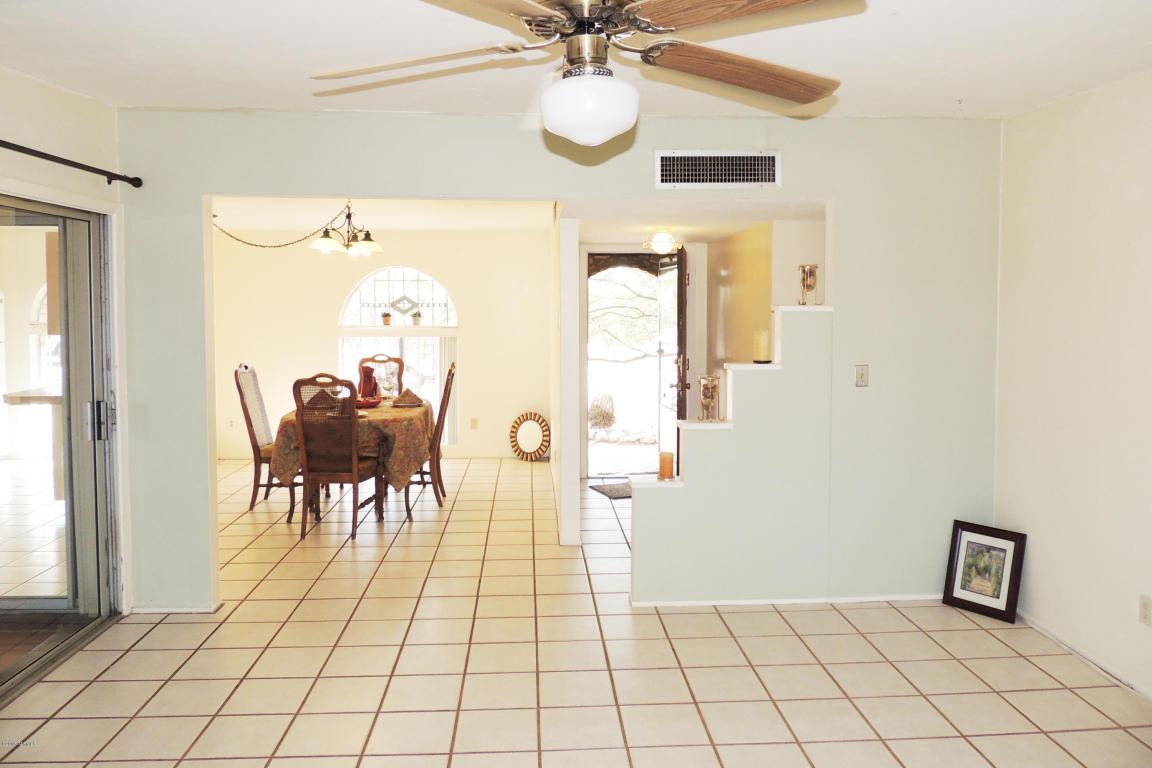 2912 S Portia, Tucson, AZ 85730