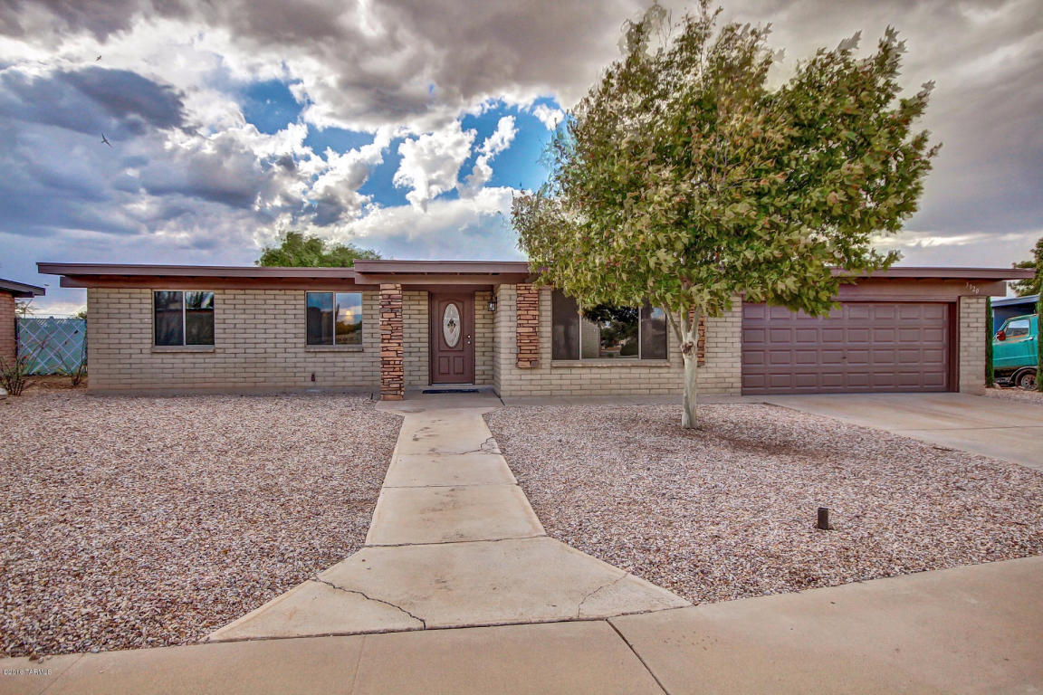3920 S Snapdragon, Tucson, AZ 85730