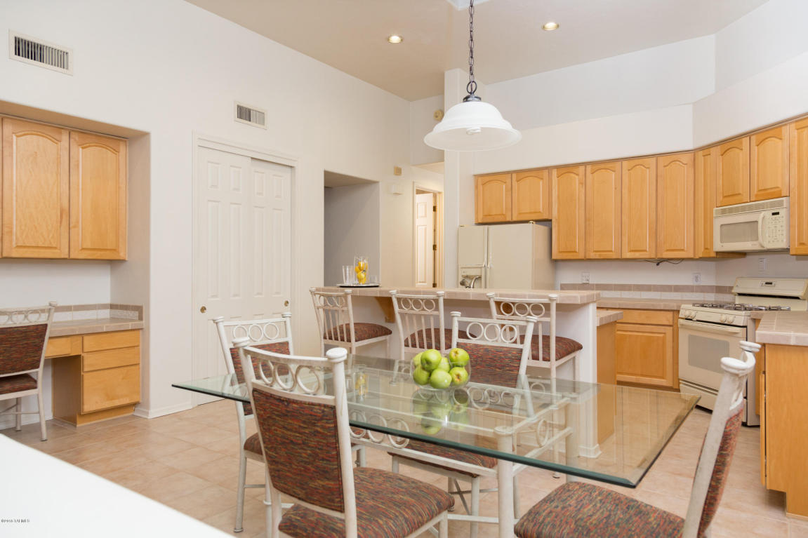 10458 E Sky High, Tucson, AZ 85730