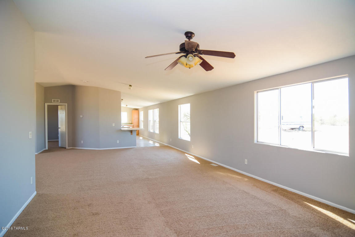 11210 S Spur, Tucson, AZ 85736