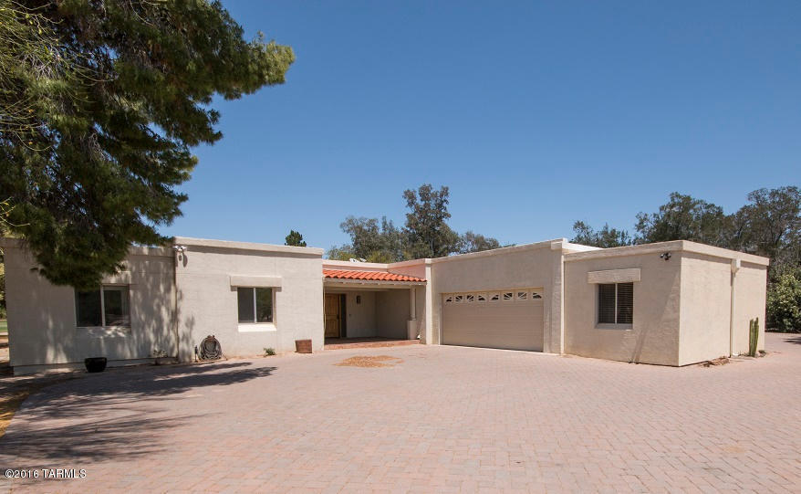 520 W Valle Del Oro, Oro Valley, AZ 85737