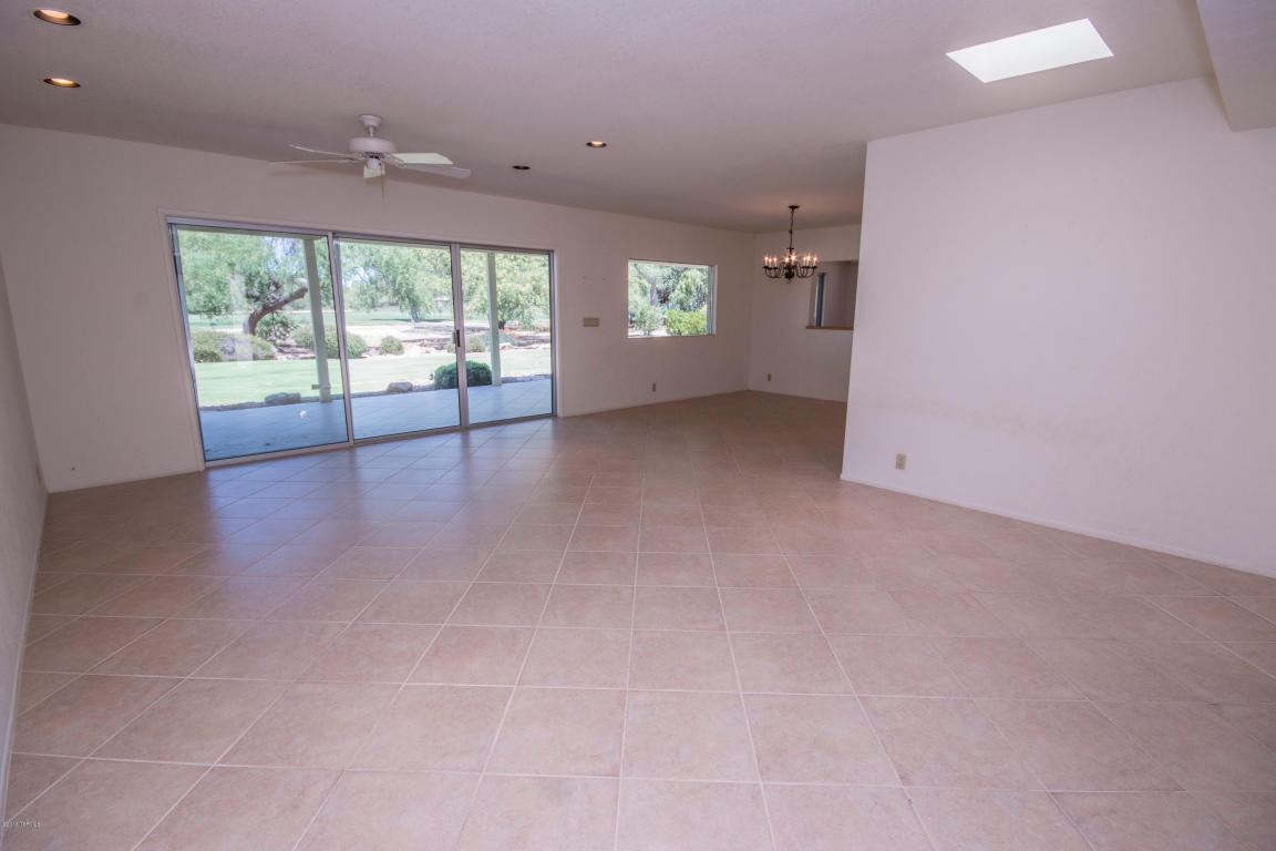 520 W Valle Del Oro, Oro Valley, AZ 85737