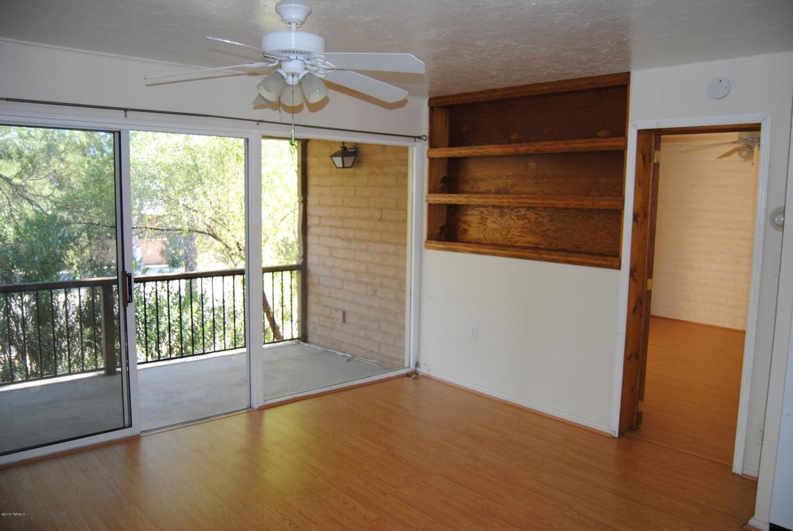 2 W Greenock, Oro Valley, AZ 85737