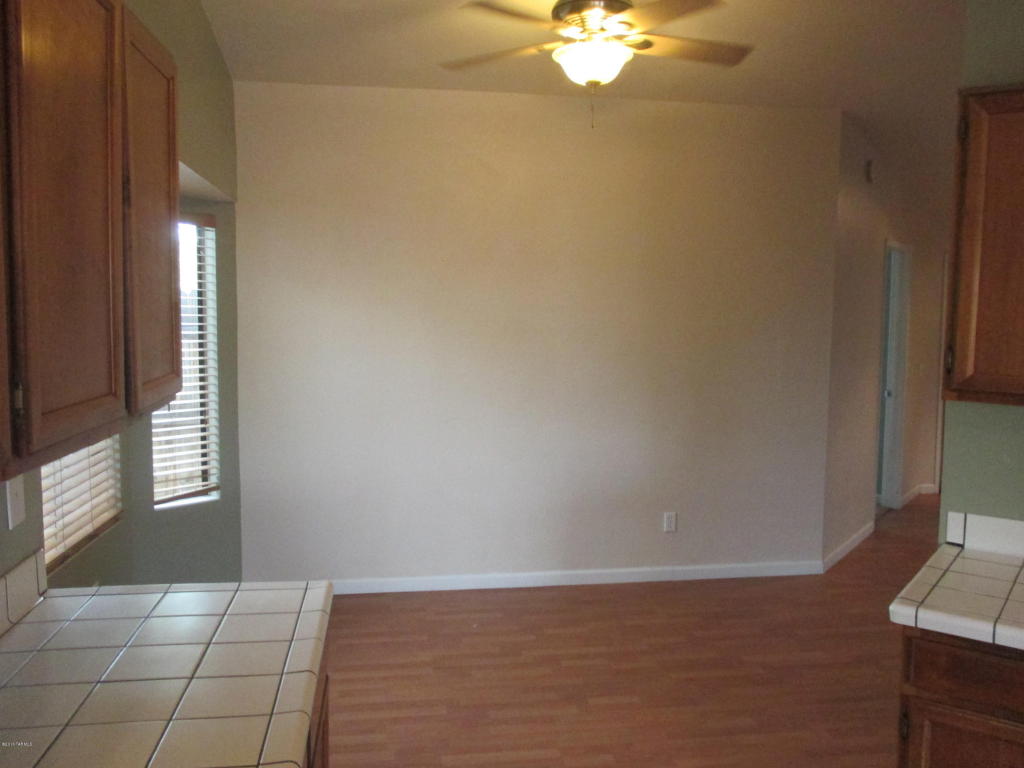 5881 N Belbrook, Tucson, AZ 85741