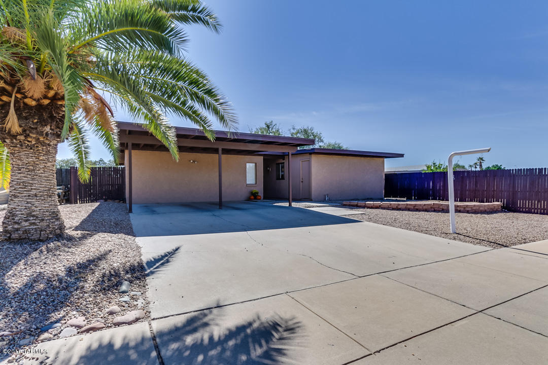 3749 W Starburst, Tucson, AZ 85741
