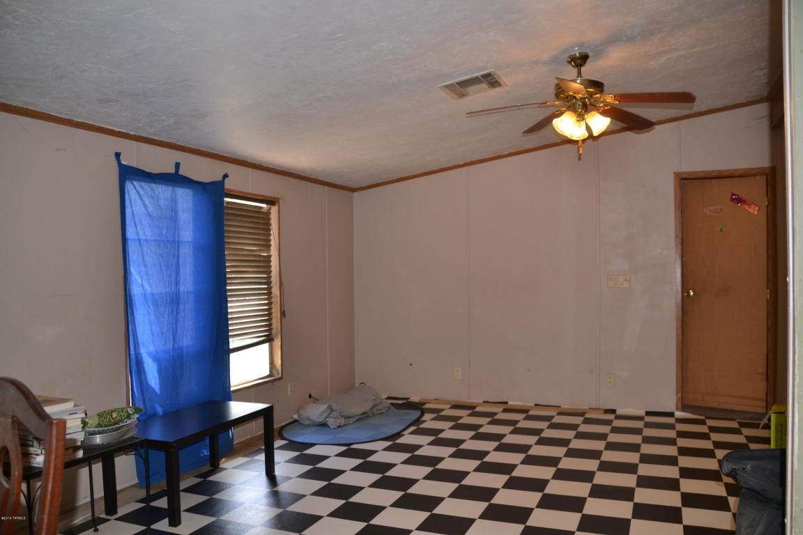 5241 W Calle Appaloosa, Tucson, AZ 85741