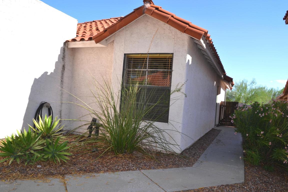 4769 W Lessing, Tucson, AZ 85742