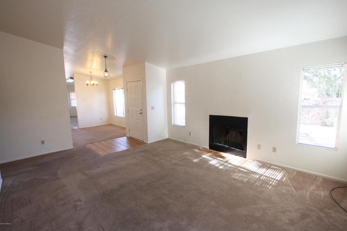 9562 N Albatross, Tucson, AZ 85742