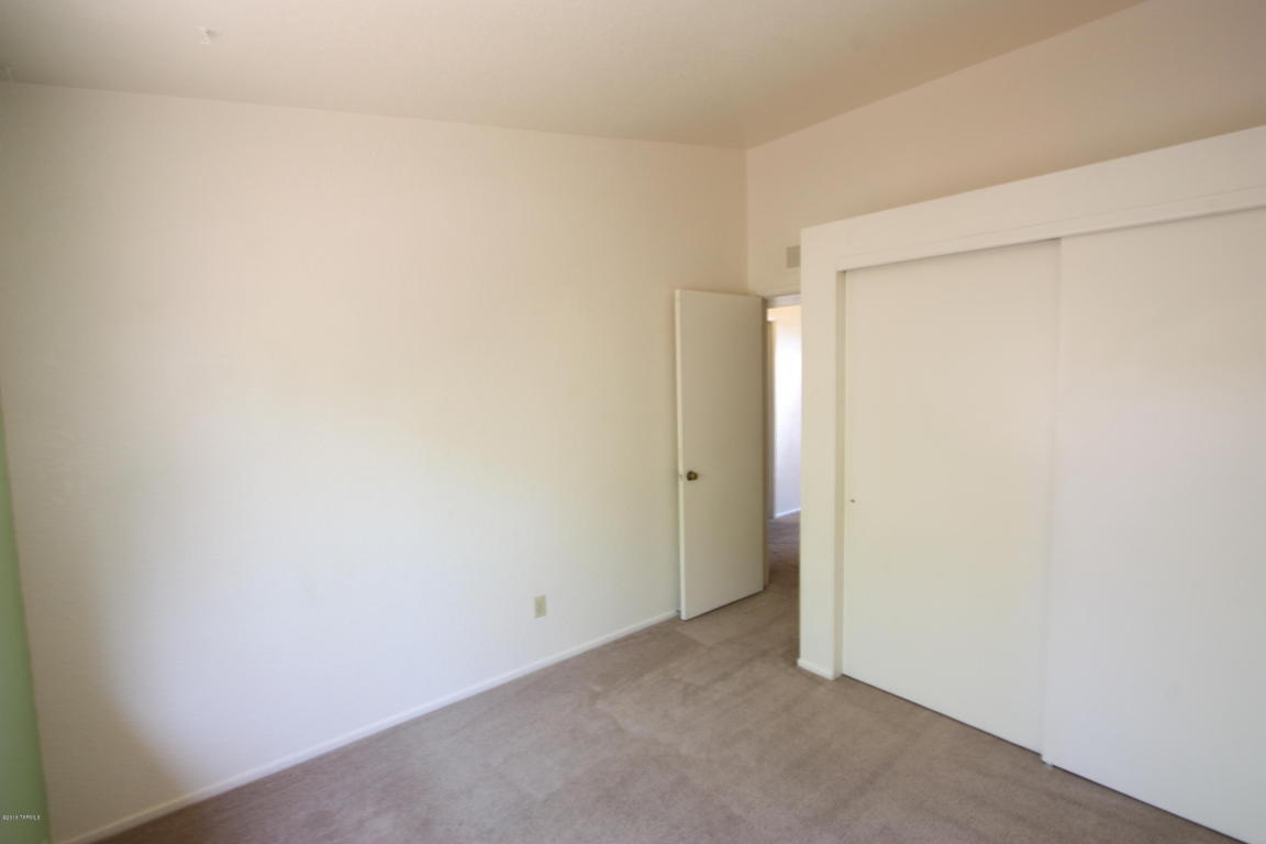9562 N Albatross, Tucson, AZ 85742