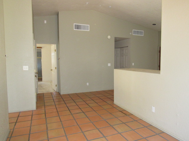 5173 W Malachite PlTucson, AZ, 85742Pima County