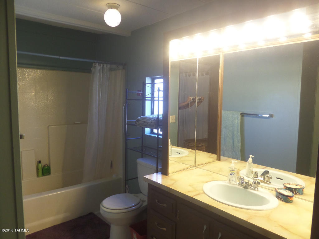 6891 N Desert View, Tucson, AZ 85743