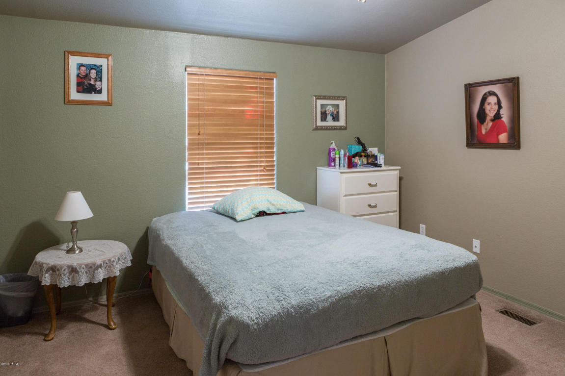 12823 W Crystal Rose, Tucson, AZ 85743