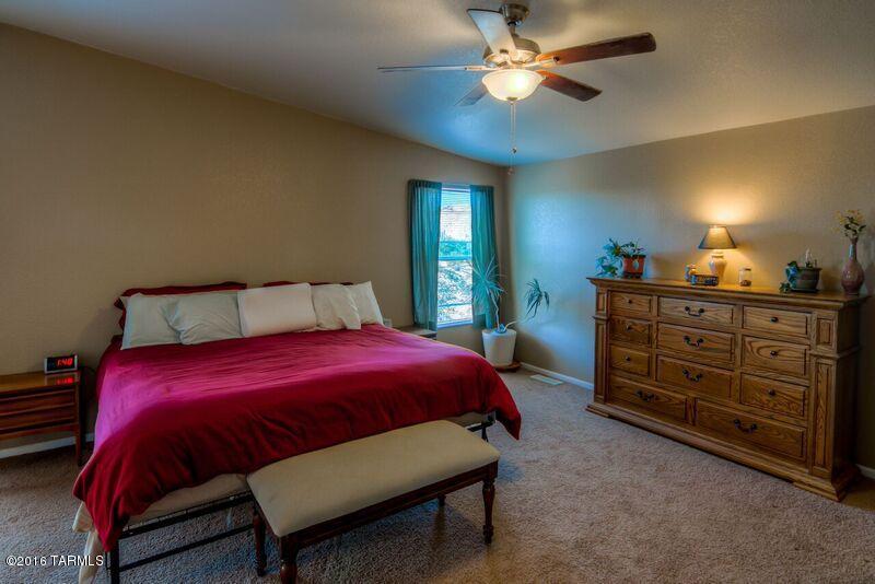 10420 W Massingale, Tucson, AZ 85743