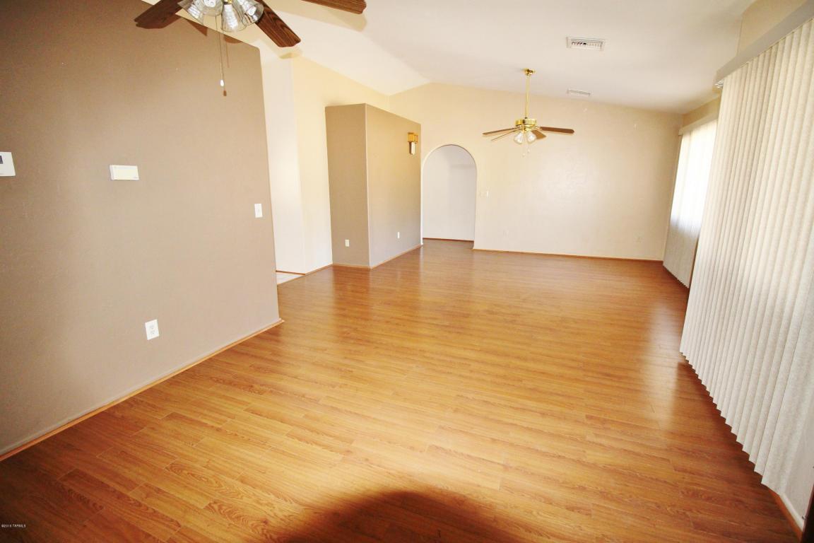 7450 W Mountain Sky, Tucson, AZ 85743