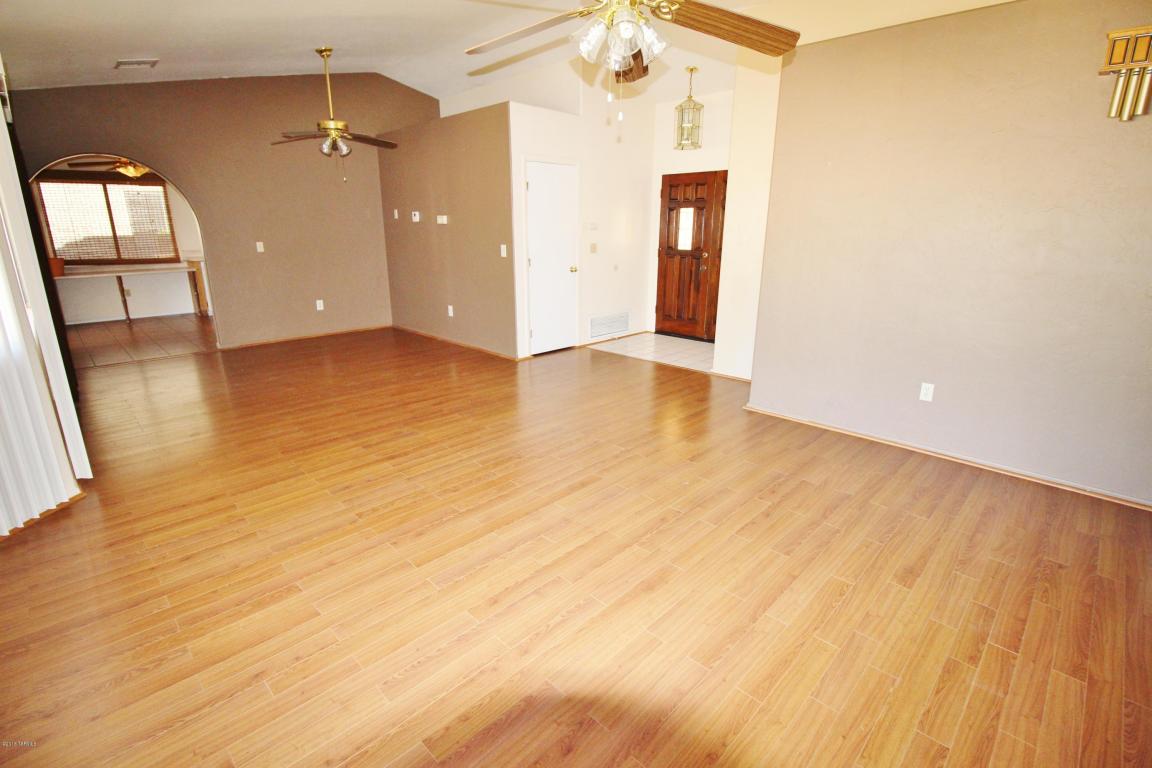 7450 W Mountain Sky, Tucson, AZ 85743