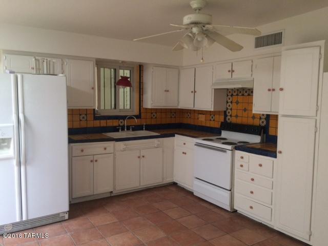 2 S Calcite, Tucson, AZ 85745