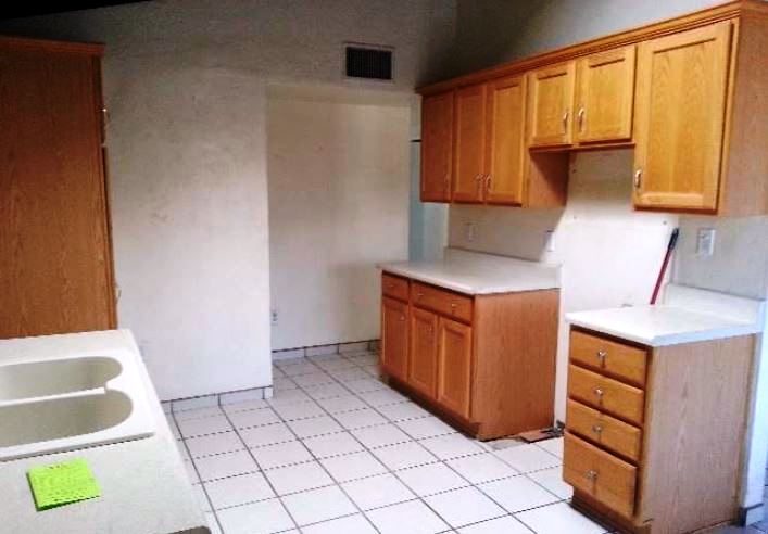 2401 N Jordan Dr, Tucson, AZ 85745